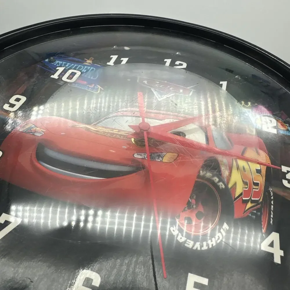 Vintage Disney Pixar Cars Lightning McQueen Wall Clock Read Description